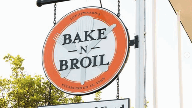 Jongewaard's Bake n Broil long beach